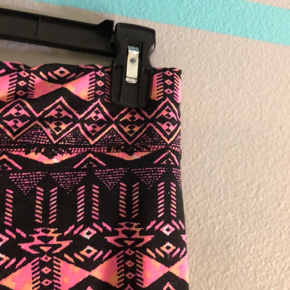 Star Ride Shorts - Picture 2 of 2